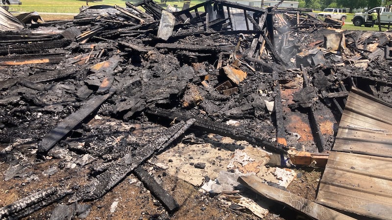 Explosion, house fire sends 1 person to hospital in Parsons
